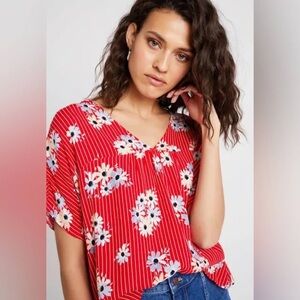 Madewell Rhyme Top in 
 red floral print Petite 2x NWT